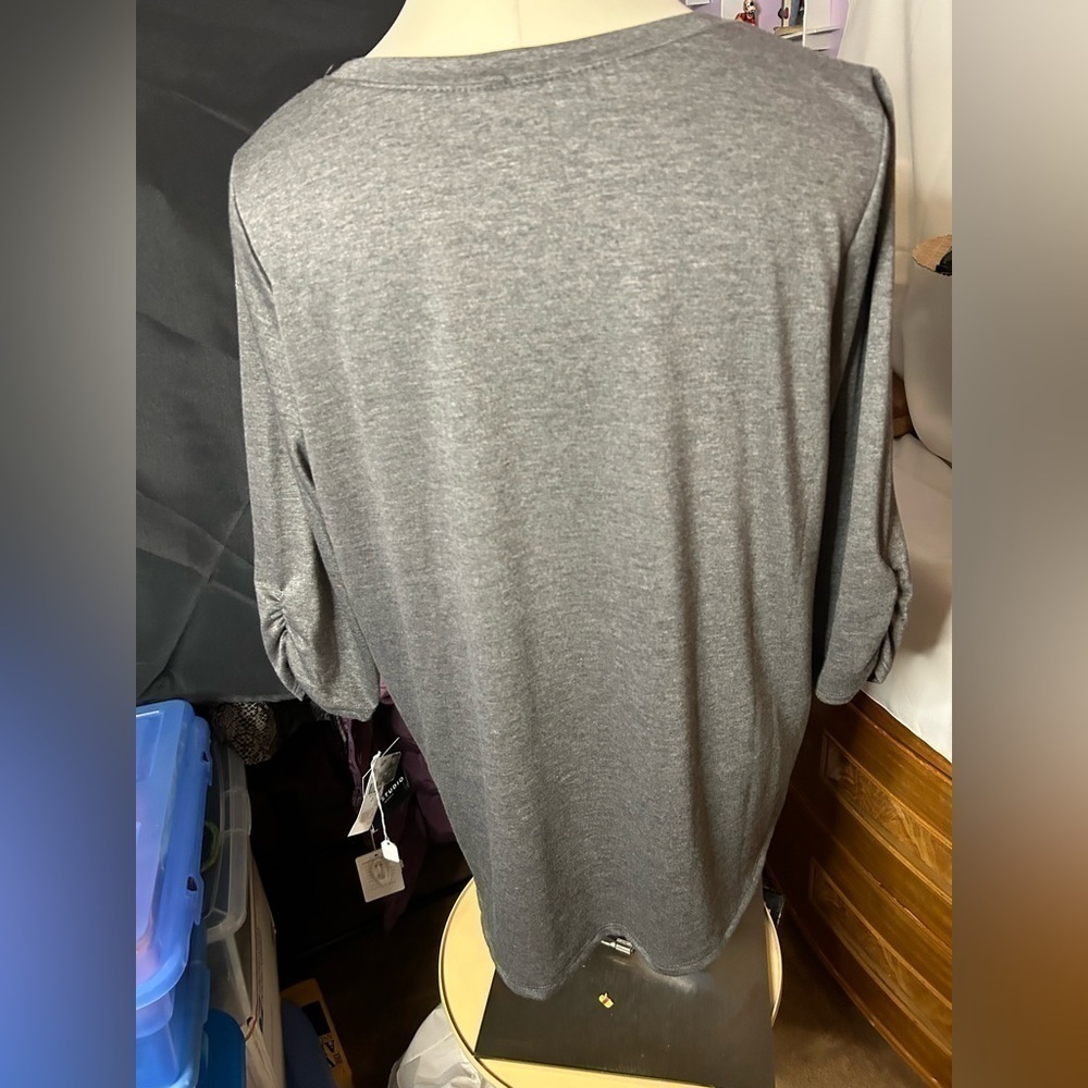 IN STUDIO GRAY TOP WITH PLAID RUFFLE , size 2X,   NEW - Picture 2 of 8